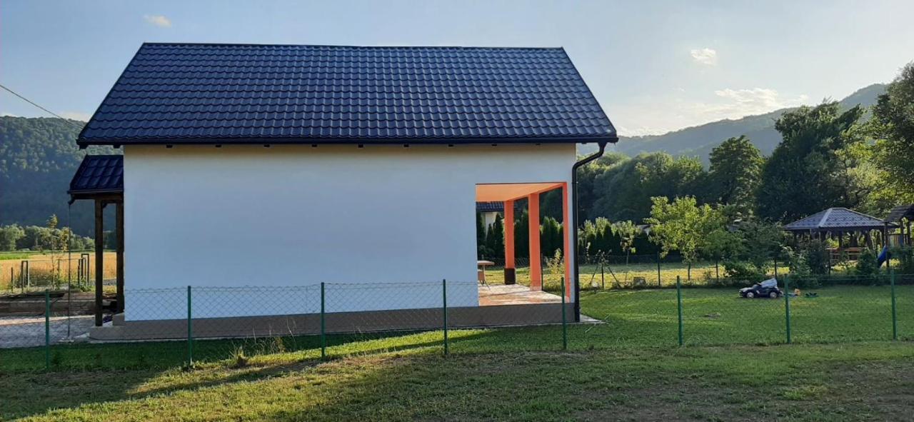Holiday Home Dani Біхач Екстер'єр фото