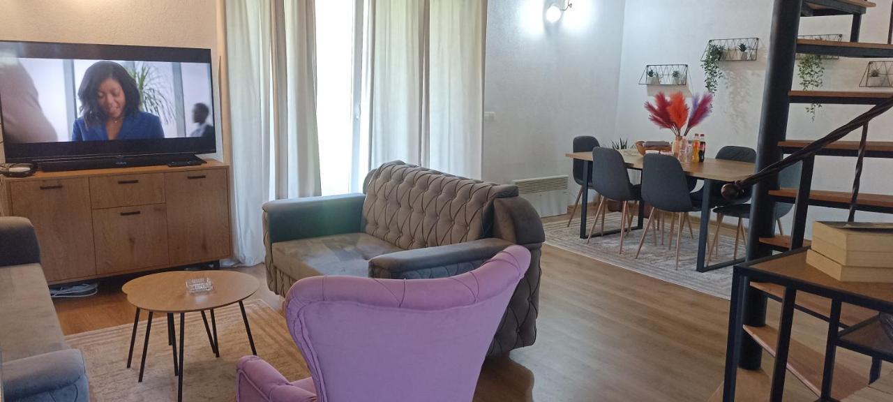 Holiday Home Dani Біхач Екстер'єр фото